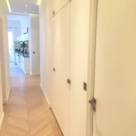 Luxe 165m2 8pers Victor Hugo Trocadero Foch Champs Elysees パリ