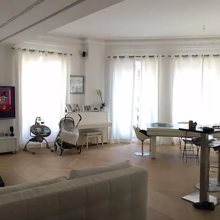 アパート Luxe 165m2 8pers Victor Hugo Trocadero Foch Champs Elysees パリ